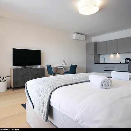Val De Laco Studio Apartments ロヴィニ エクステリア 写真