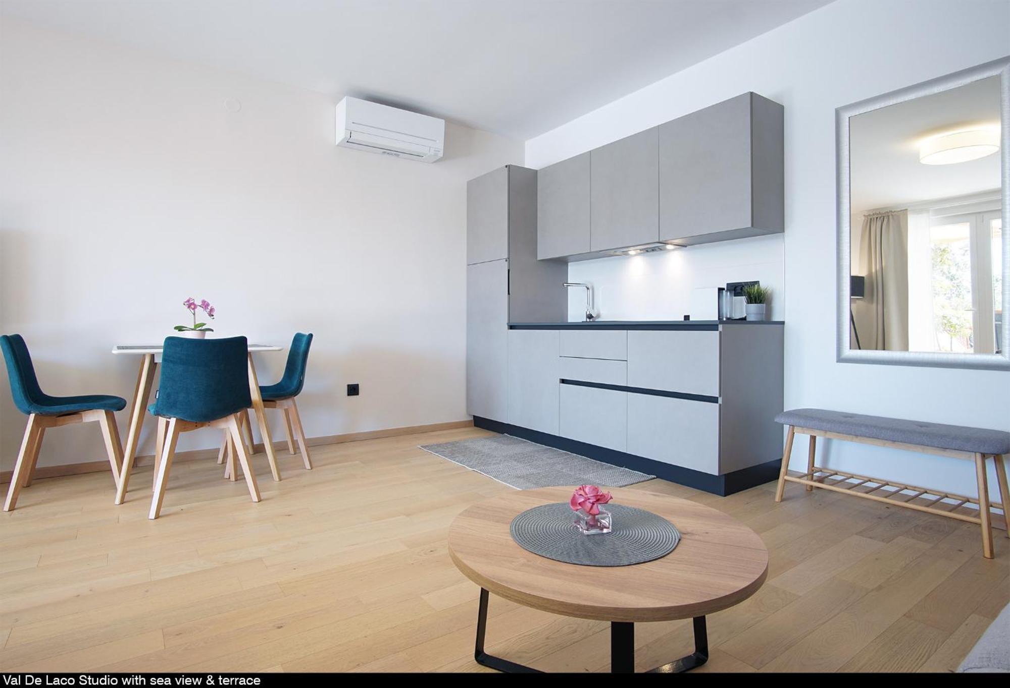 Val De Laco Studio Apartments ロヴィニ エクステリア 写真