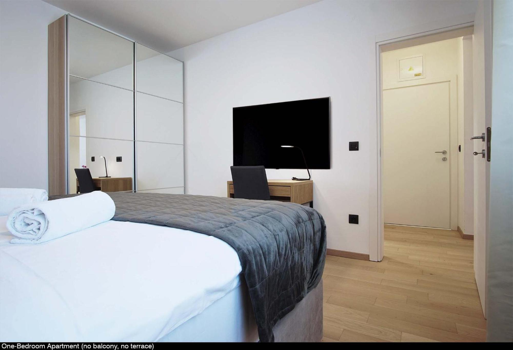 Val De Laco Studio Apartments ロヴィニ エクステリア 写真